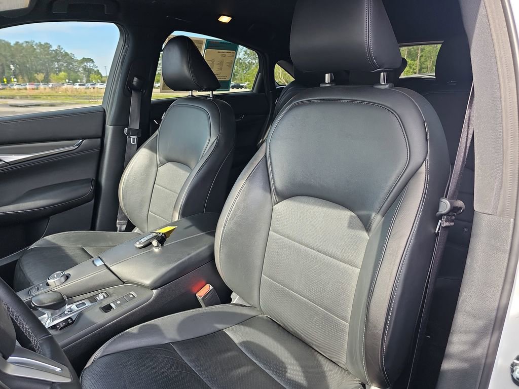 Used 2023 INFINITI QX55 Luxe w/ Cargo Package image 19