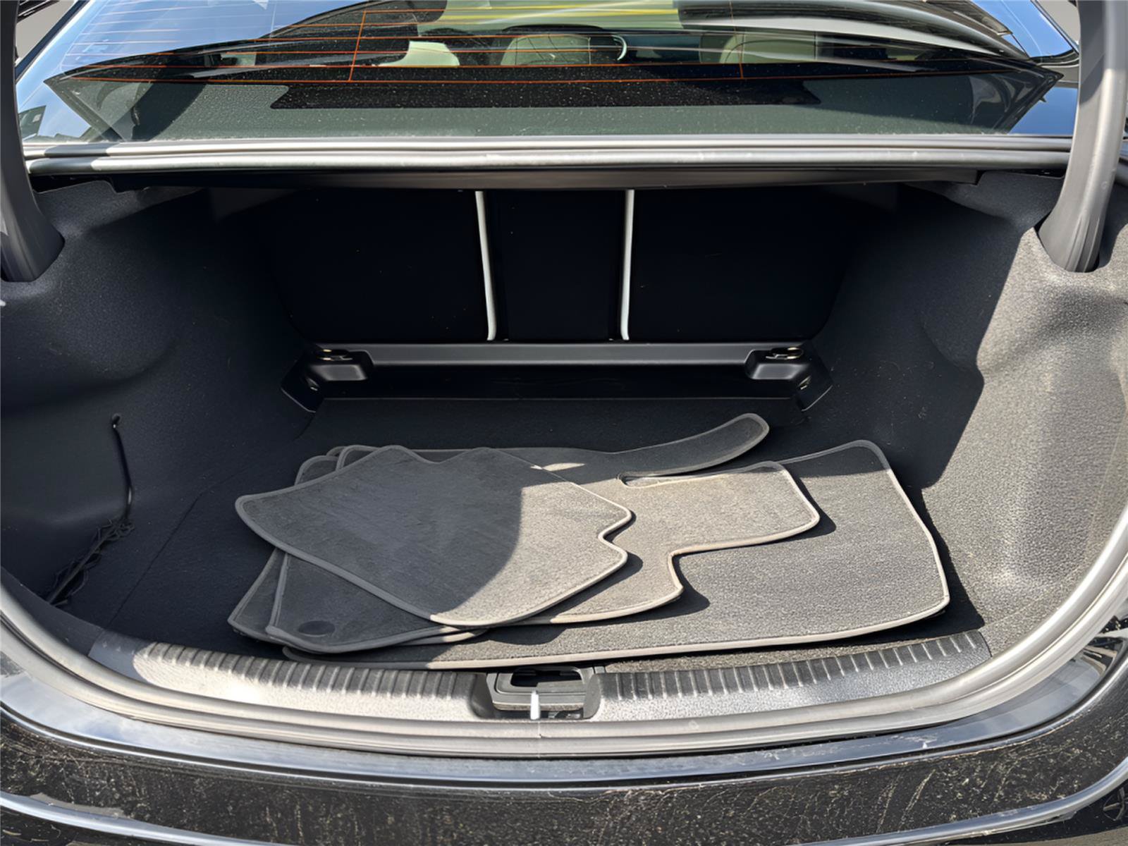 Used 2023 Mercedes-Benz C 300 Sedan image 31
