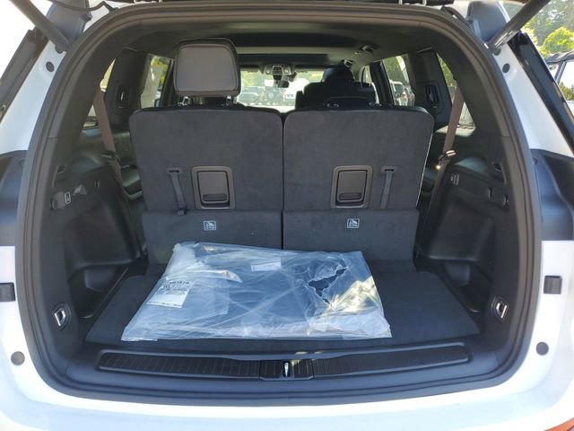 New 2025 Jeep Grand Cherokee L Altitude image 5