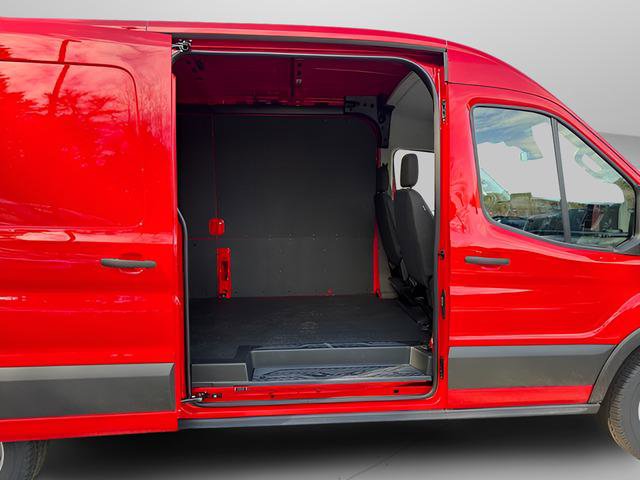 New 2026 Ford Transit 250 148 Medium Roof w/ Load Area Protection Package RWD image 12