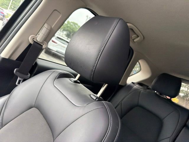 Used 2017 MAZDA CX-5 Touring w/ Preferred Equipment Package FWD image 14