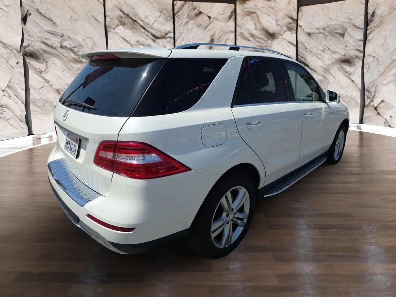 Used 2015 Mercedes-Benz ML 350 2WD w/ Premium 1 Package image 7