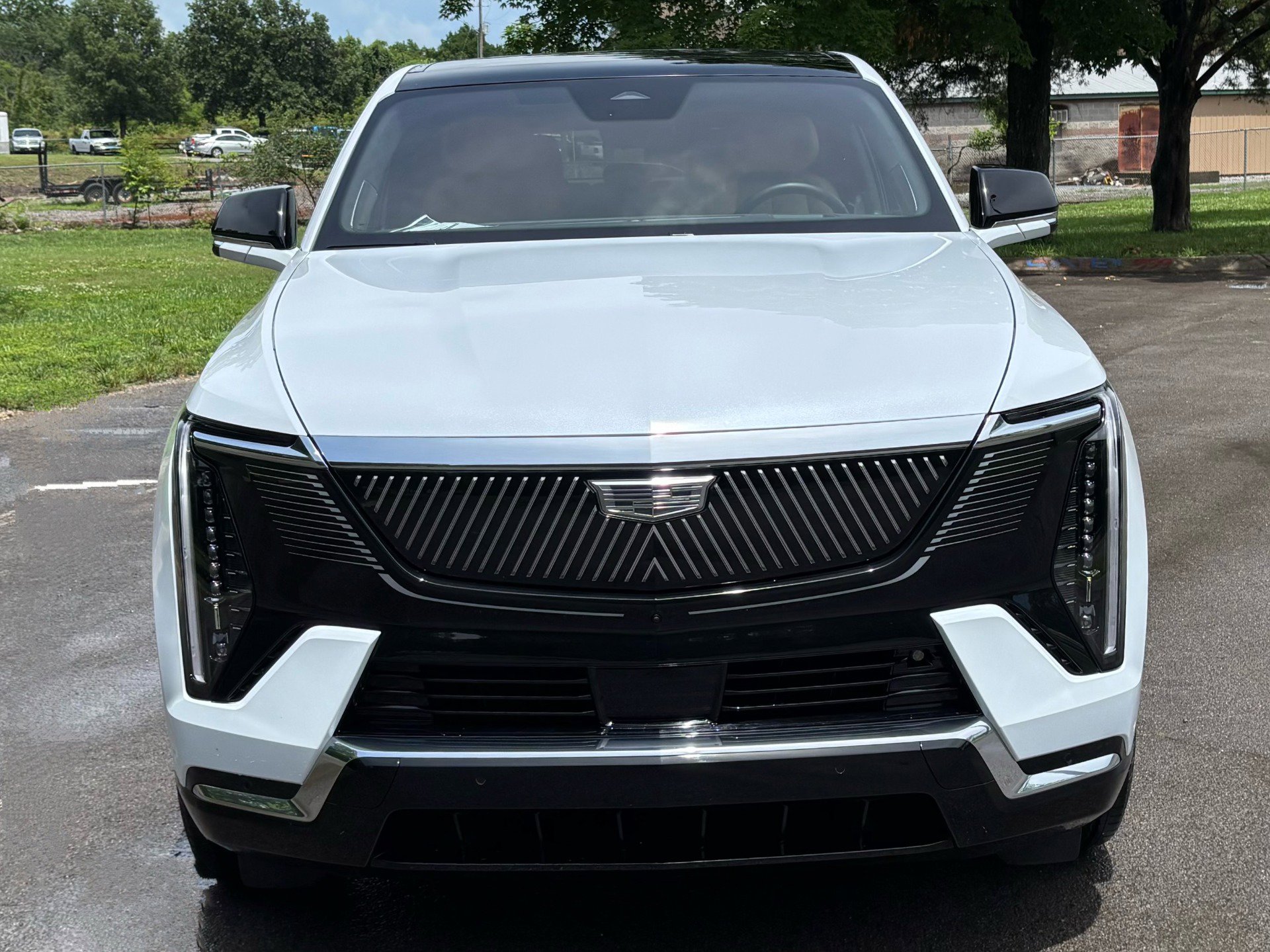 Used 2026 Cadillac Escalade IQ Luxury 2 AWD/4WD image 5