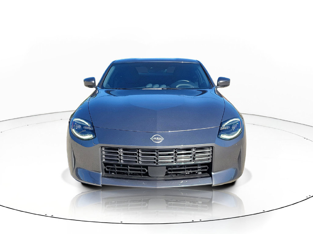 Certified 2025 Nissan Z Performance w/ Floor Mat Package RWD image 2