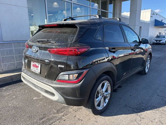 Used 2022 Hyundai Kona SEL image 6