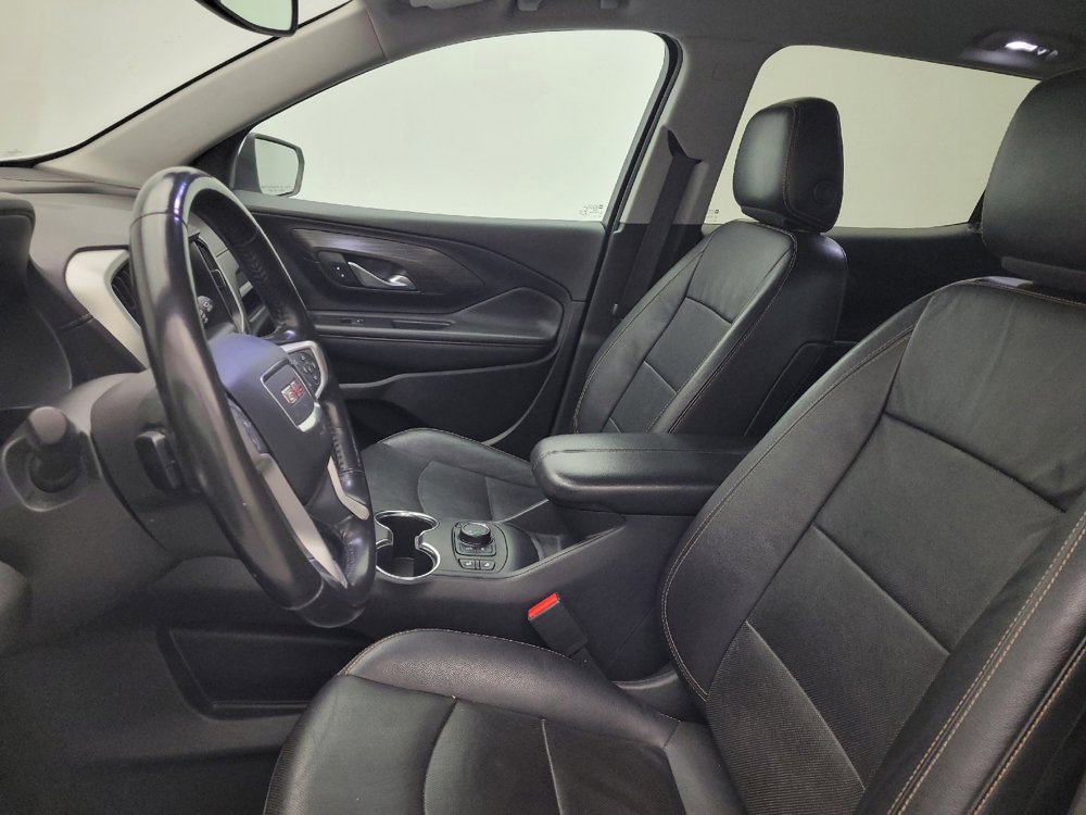 Used 2020 GMC Terrain SLT FWD image 17