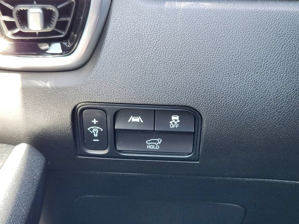 Certified 2023 Kia Sorento SX AWD/4WD image 32