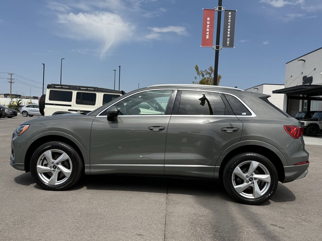 Used 2021 Audi Q3 2.0T Premium image 2