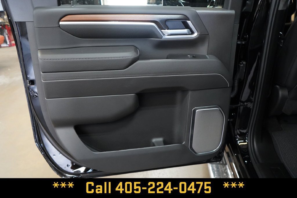 New 2026 GMC Sierra 2500 Denali w/ Denali Reserve Package AWD/4WD image 35