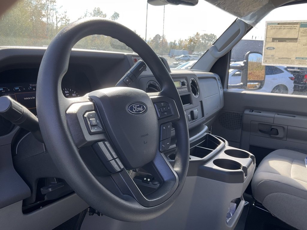 New 2026 Ford E-350 and Econoline 350 Super Duty w/ Power Equipment Group image 7