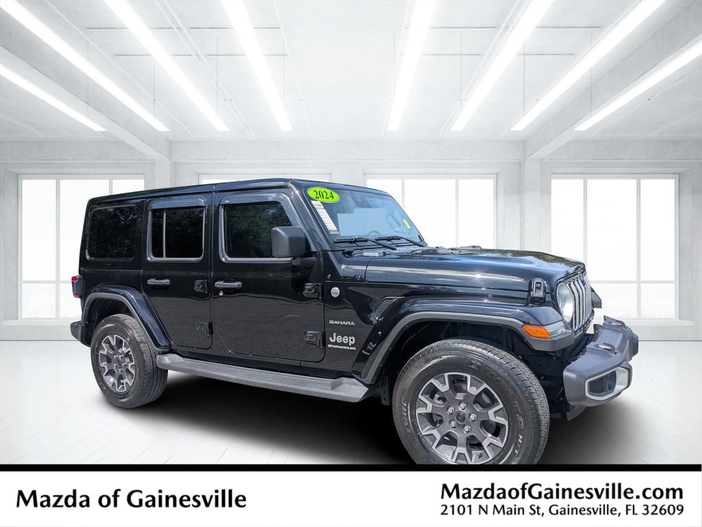 Used 2024 Jeep Wrangler Unlimited Sahara w/ Technology Group AWD/4WD image 1
