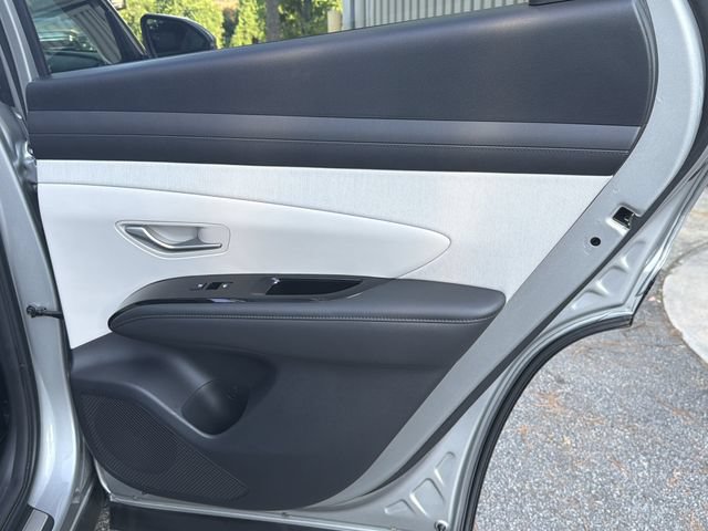 Certified 2025 Hyundai Tucson Limited AWD/4WD image 19