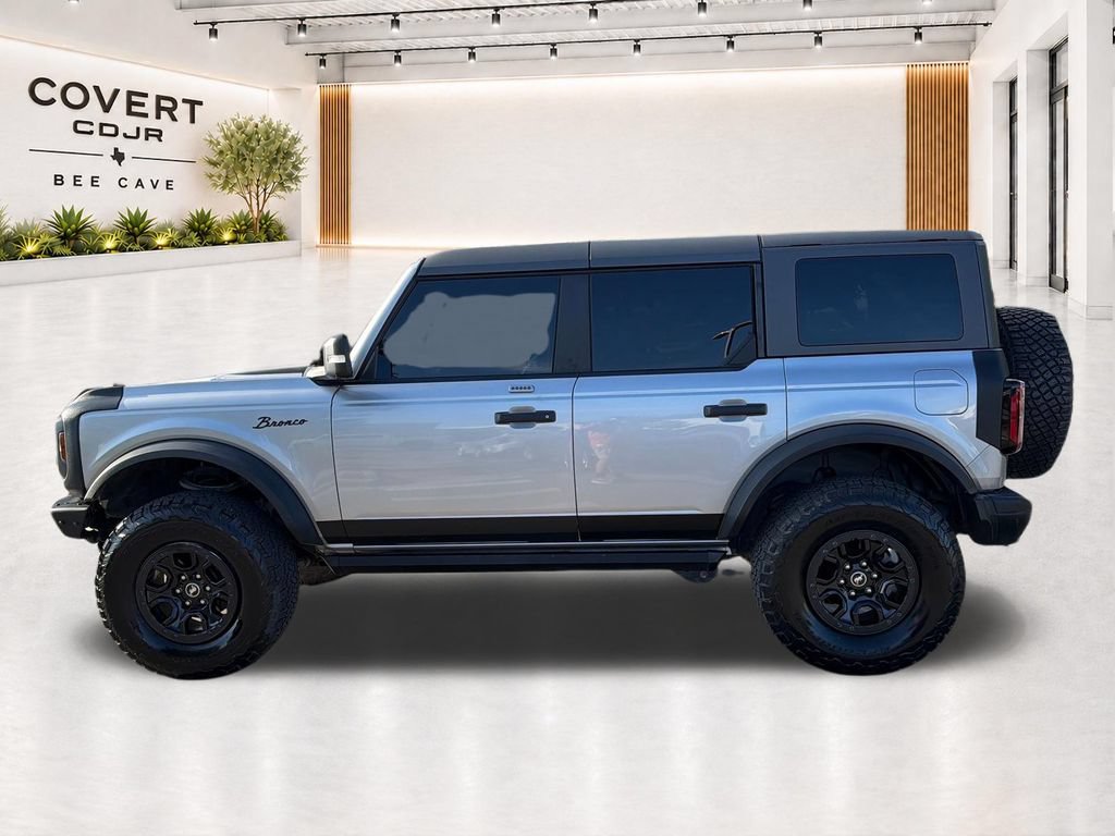 Used 2022 Ford Bronco Badlands w/ Sasquatch Package AWD/4WD image 7