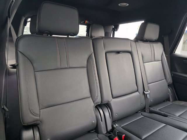 Certified 2025 Chevrolet Tahoe RST w/ Comfort Package AWD/4WD image 20