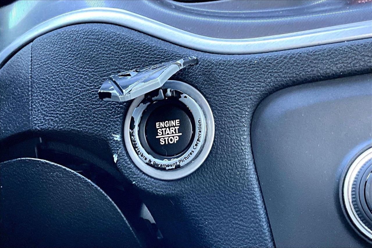 Used 2022 Dodge Charger GT w/ Blacktop Package image 26