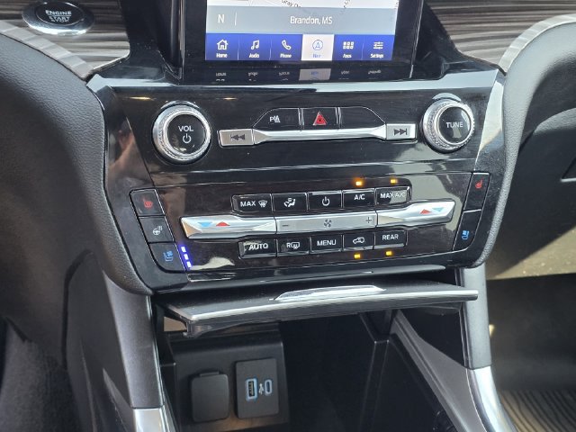 Certified 2024 Ford Explorer Limited w/ Limited Technology Package RWD image 26