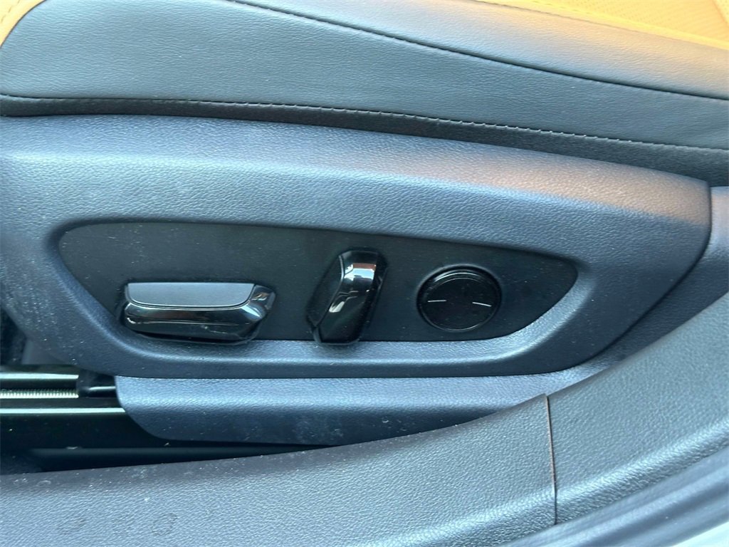 New 2025 Lexus ES 350 350 image 11