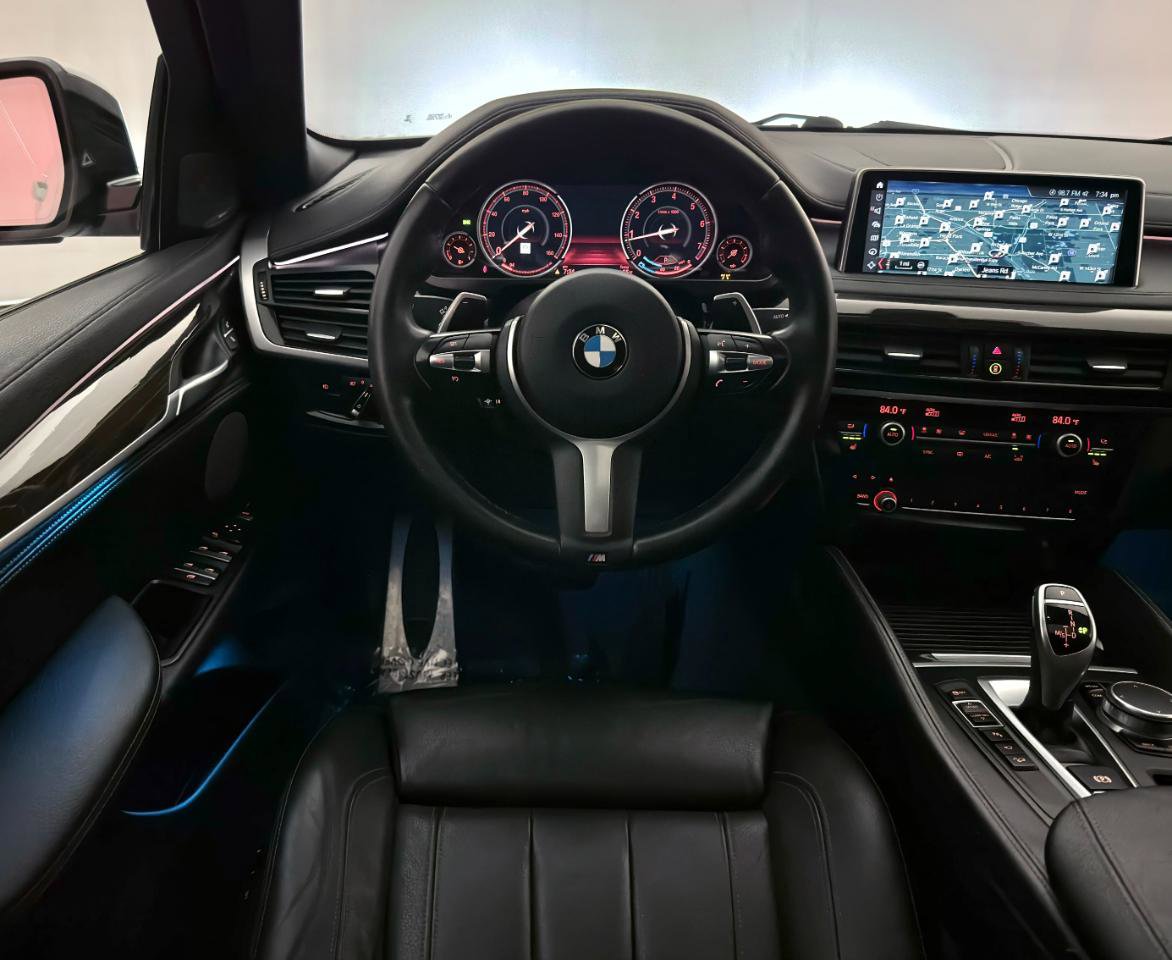Used 2019 BMW X6 xDrive50i w/ M Sport Package image 30