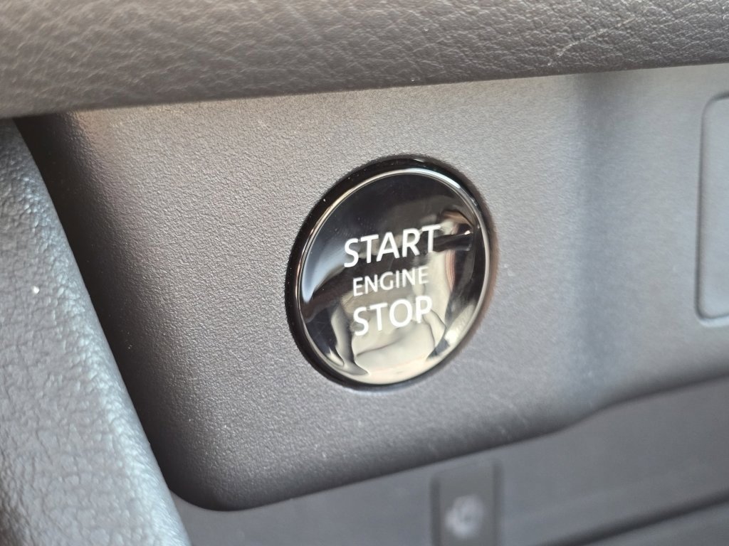 Used 2025 Nissan Rogue SV w/ Rock Creek Premium Package image 28