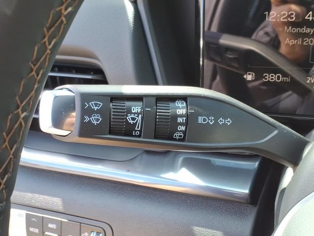 New 2026 GMC Terrain AT4 w/ Technology Package II AWD/4WD image 25