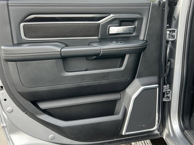 Certified 2022 RAM 3500 Laramie image 43