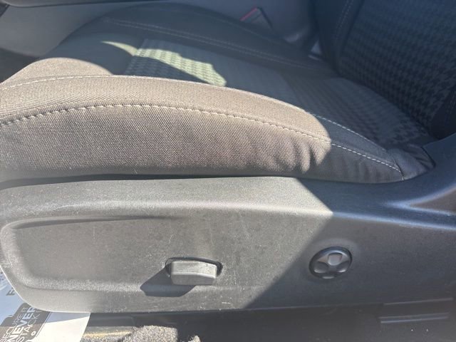 Used 2021 Dodge Challenger SXT image 10