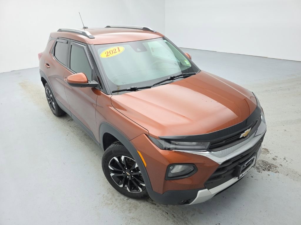 Certified 2021 Chevrolet TrailBlazer LT w/ Convenience Package image 2