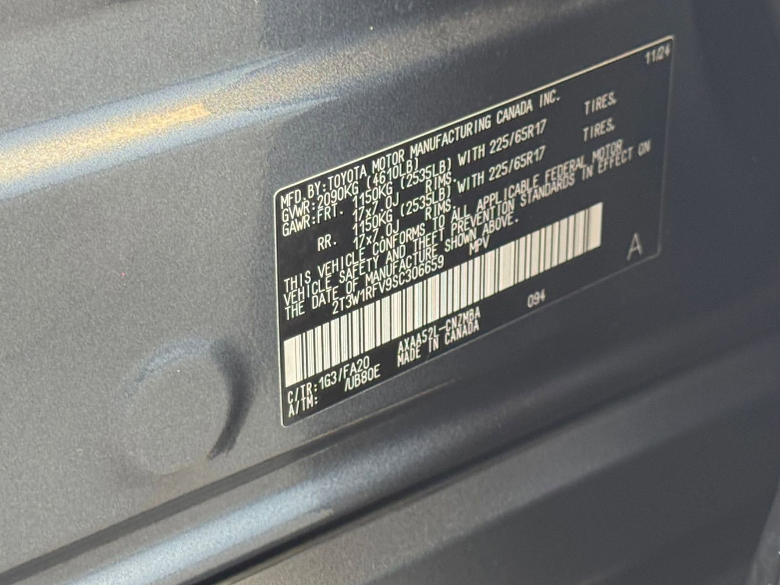 Used 2025 Toyota RAV4 XLE w/ Weather Package FWD image 29