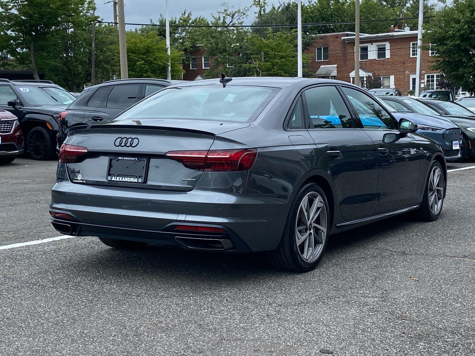 Used 2024 Audi A4 2.0T Premium Plus w/ Premium Plus Package AWD/4WD image 3