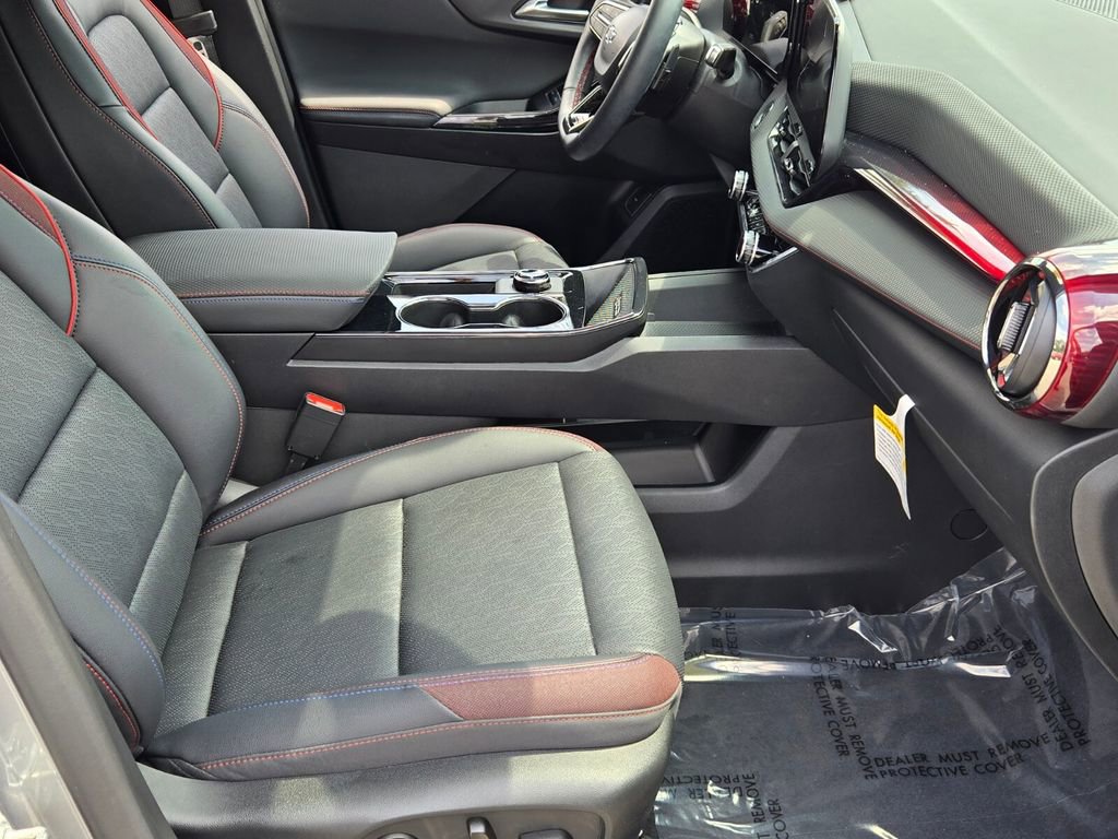 Used 2025 Chevrolet Equinox RS w/ Safety and Technology Package image 19