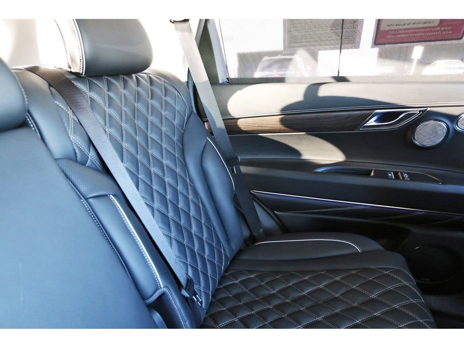 Used 2024 Genesis GV80 3.5T Prestige w/ Prestige Package image 14