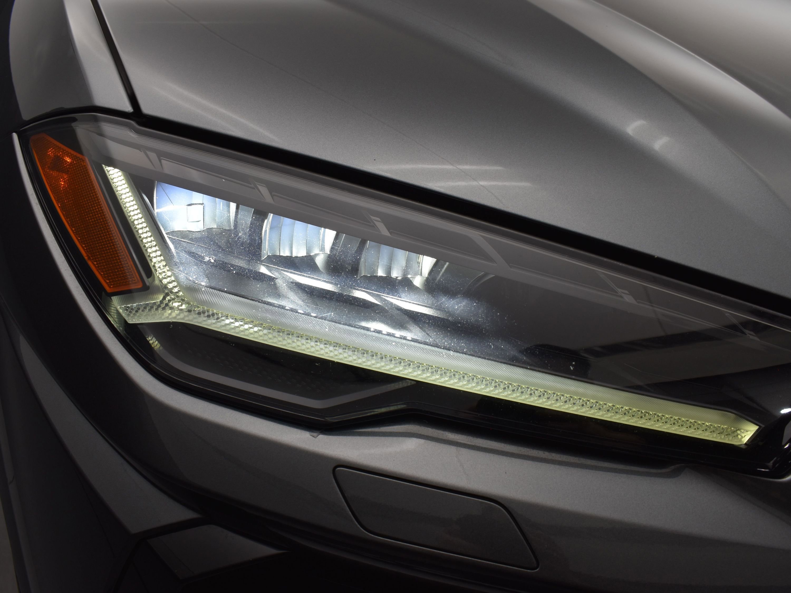 Used 2020 Lamborghini Urus image 6