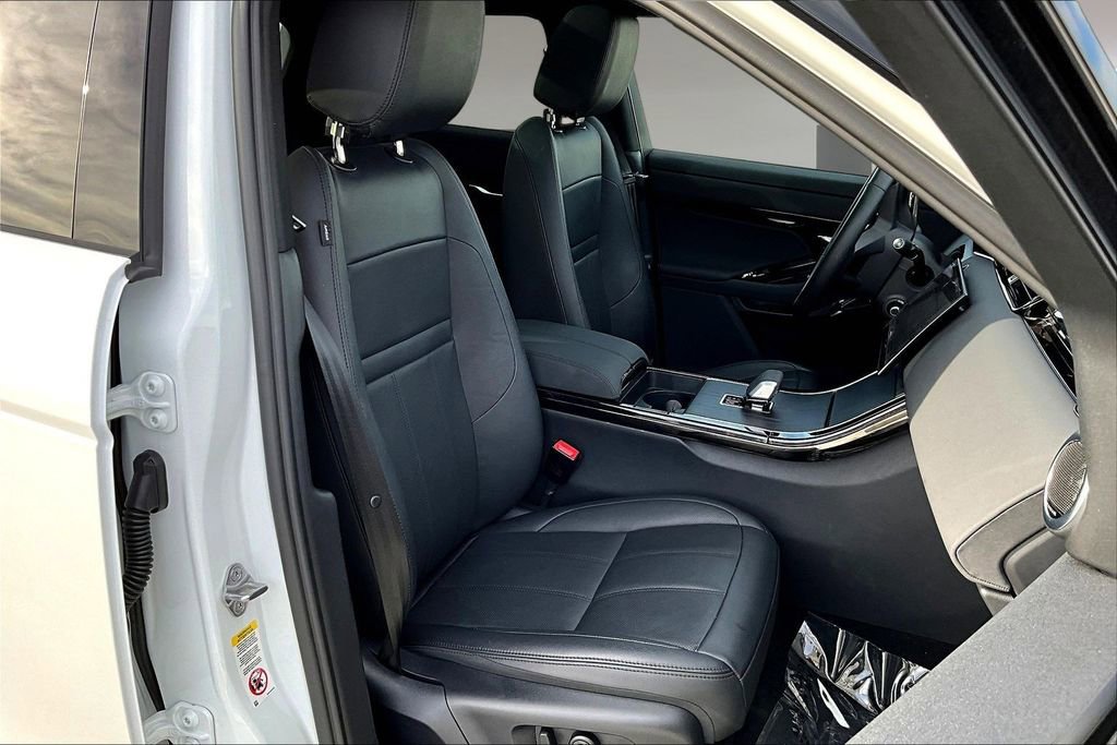 Certified 2025 Land Rover Range Rover Evoque S image 27