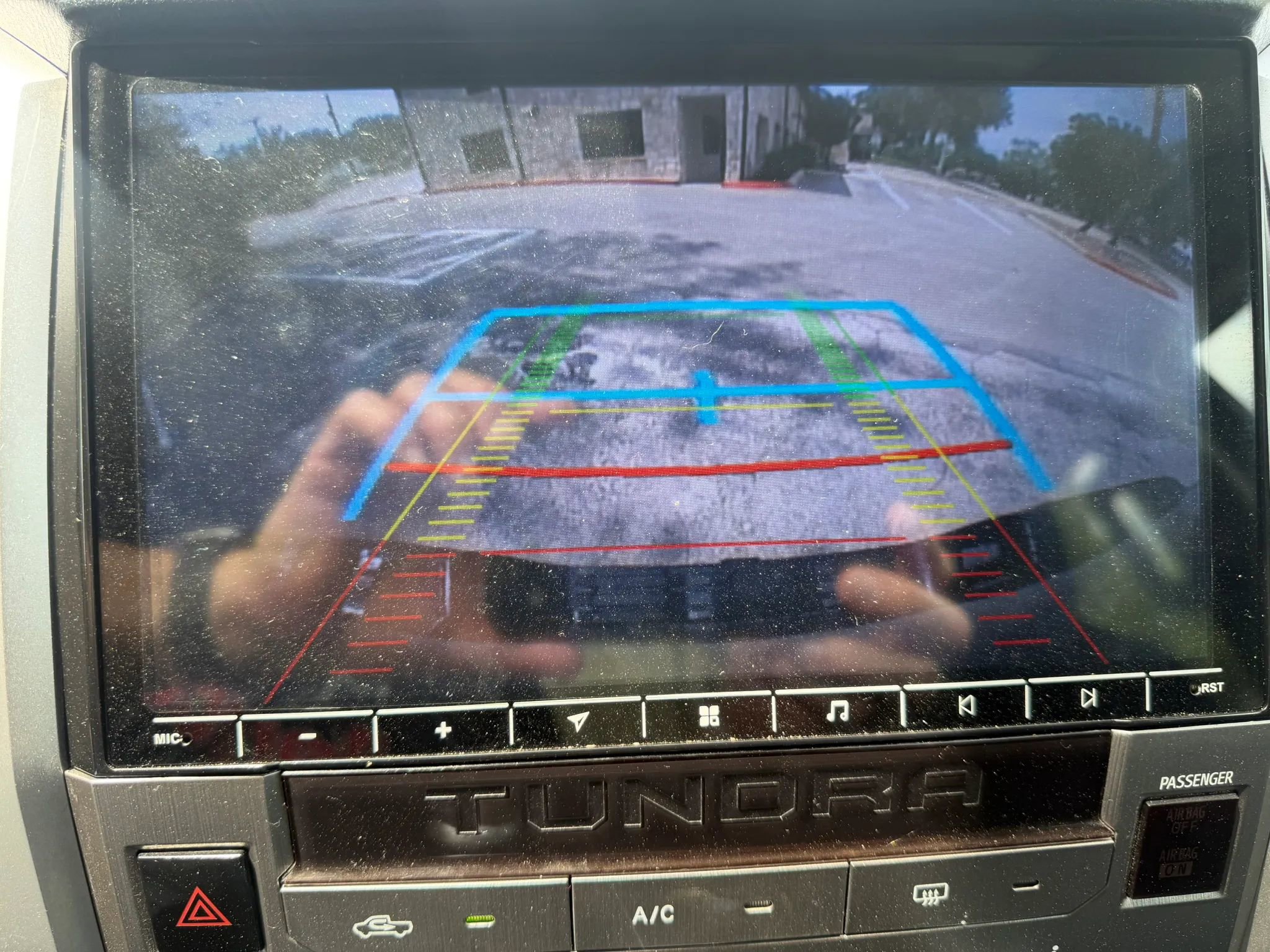 Used 2016 Toyota Tundra SR5 w/ SR5 Upgrade Package AWD/4WD image 20