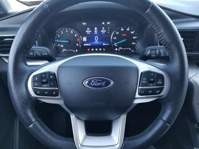 Used 2022 Ford Explorer XLT w/ Equipment Group 202A image 25