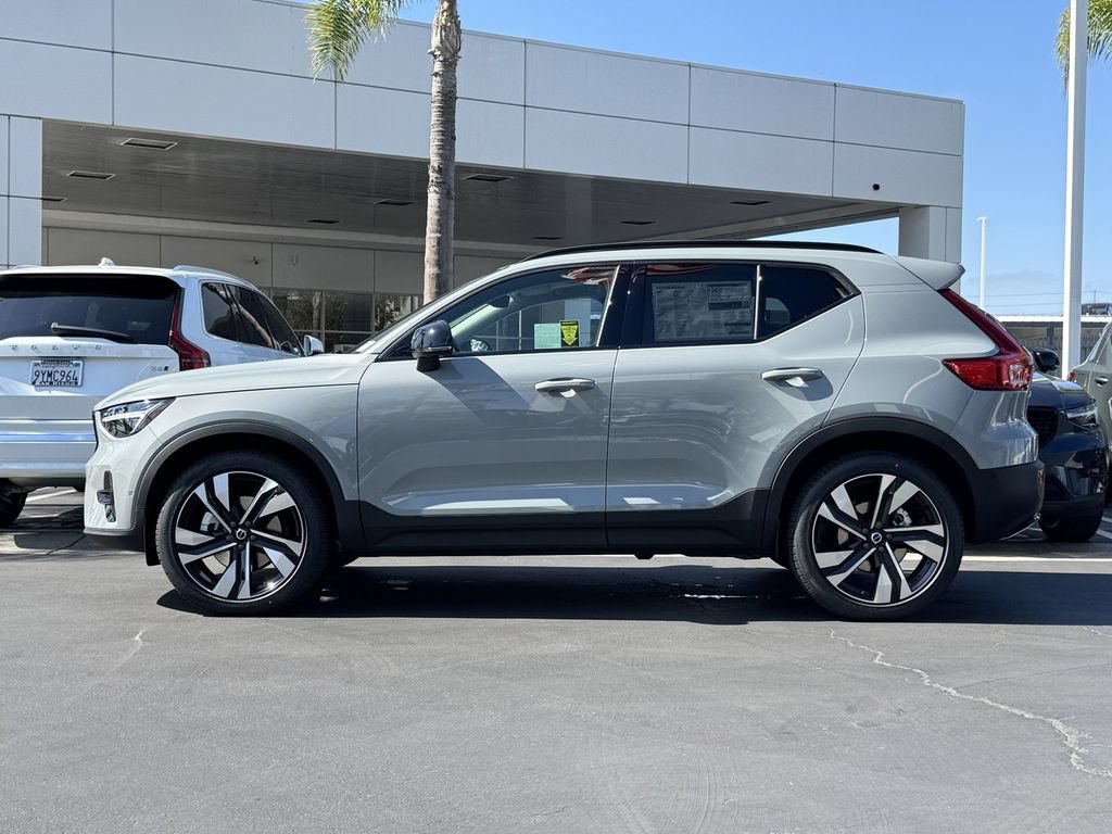 New 2026 Volvo XC40 B5 Ultra w/ Protection Package Premier AWD/4WD image 45