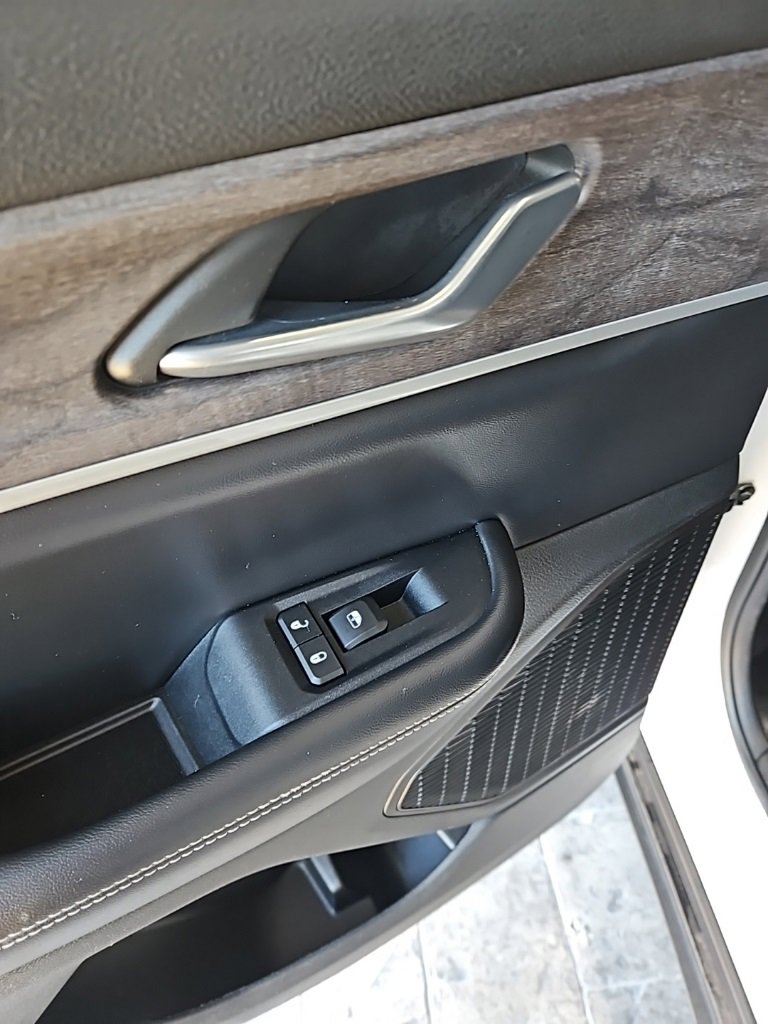 Used 2024 Jeep Grand Cherokee Limited image 22