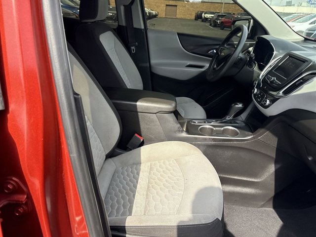 Used 2020 Chevrolet Equinox LS w/ LPO, Floor Liner Package image 26