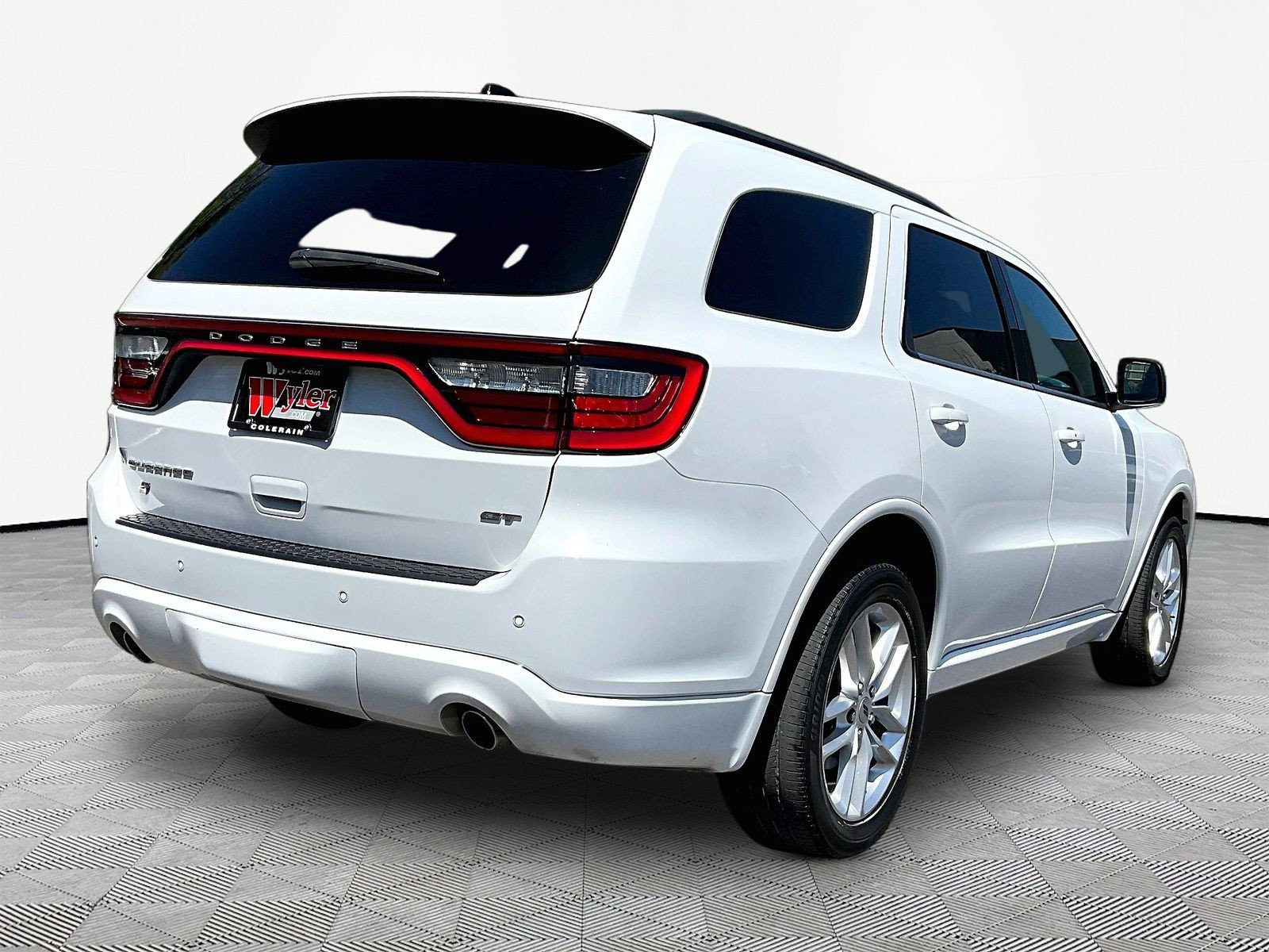 Used 2024 Dodge Durango GT AWD/4WD image 6