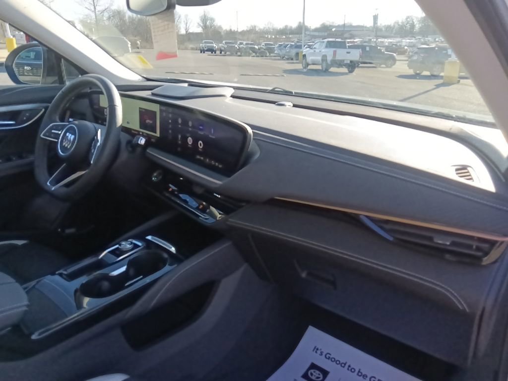 Used 2025 Buick Envision Sport Touring image 34