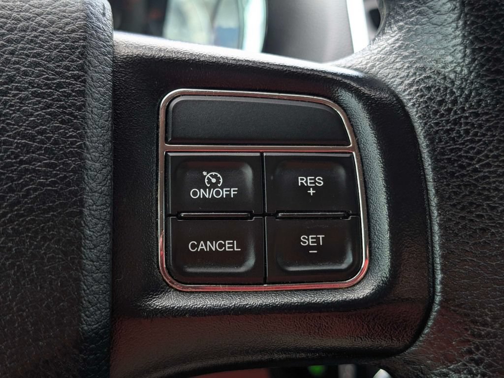 Used 2019 Dodge Grand Caravan SE w/ UConnect Hands-Free Group FWD image 27