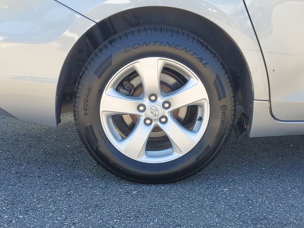 Used 2014 Toyota Sienna LE FWD image 5