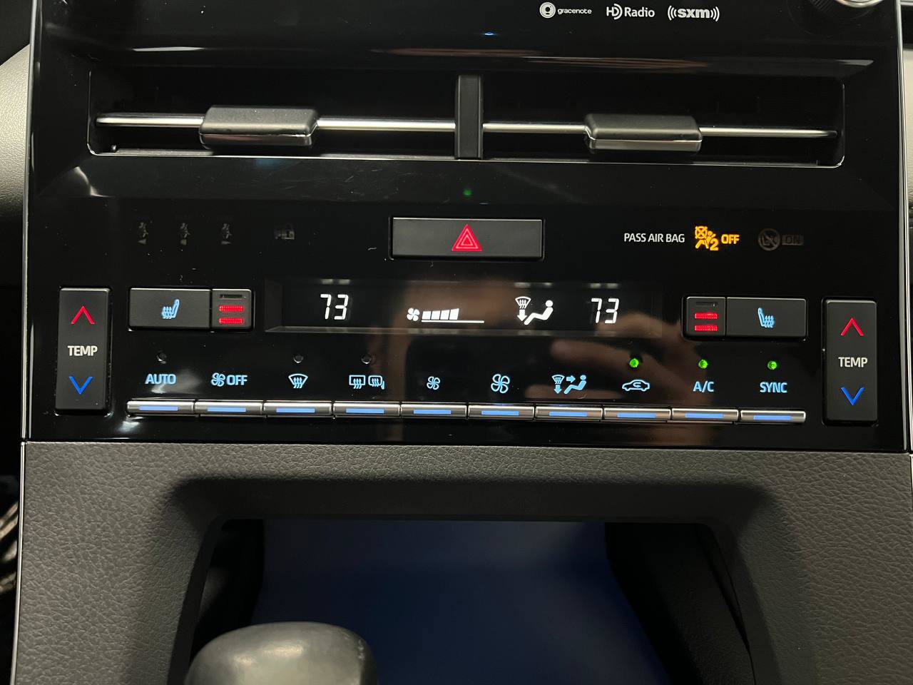 Used 2019 Toyota Avalon XSE w/ Carpet Mat Package FWD image 21