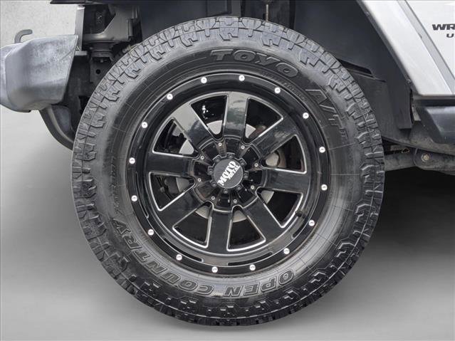 Used 2016 Jeep Wrangler Unlimited Sahara image 21