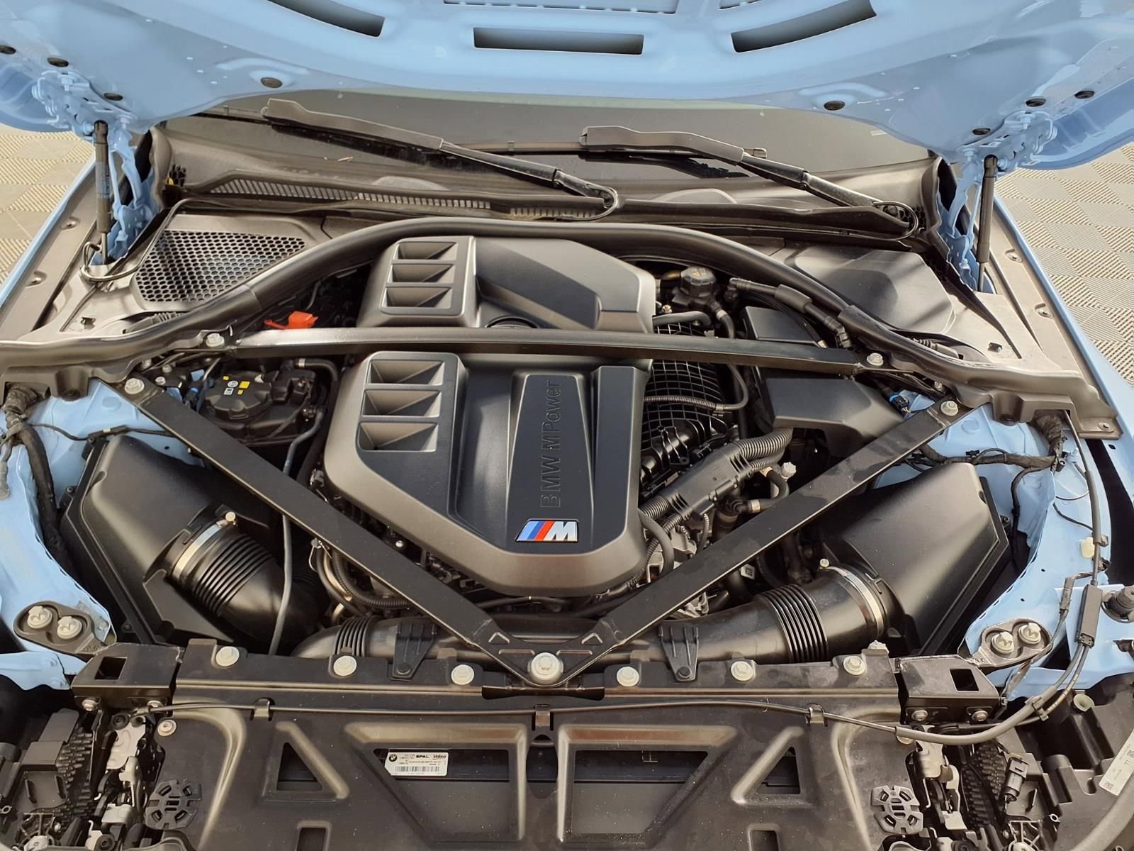 Used 2024 BMW M2 w/ Lighting Package image 33