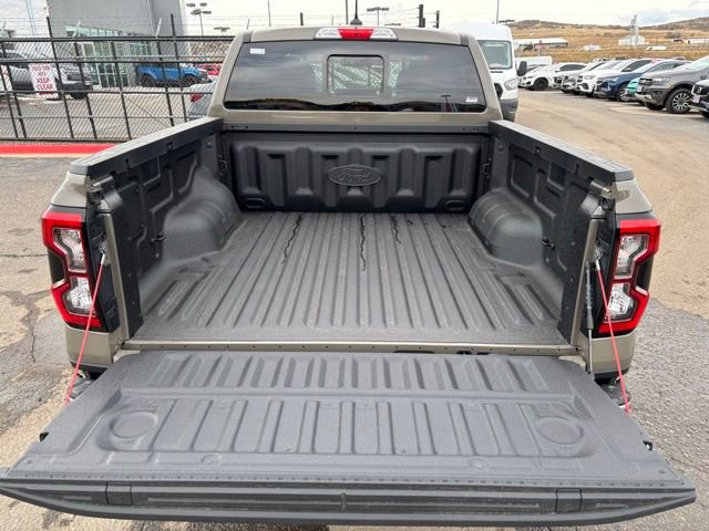 New 2025 Ford Ranger Lariat w/ FX4 Off-Road Package image 21