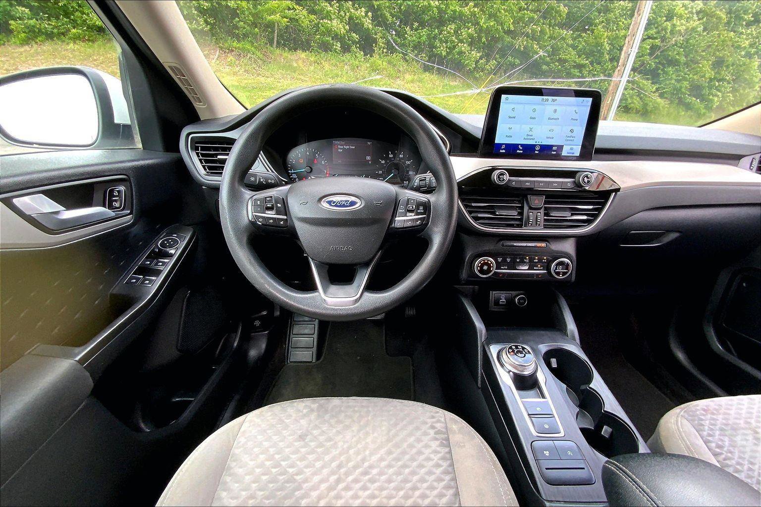Used 2020 Ford Escape SE FWD image 5