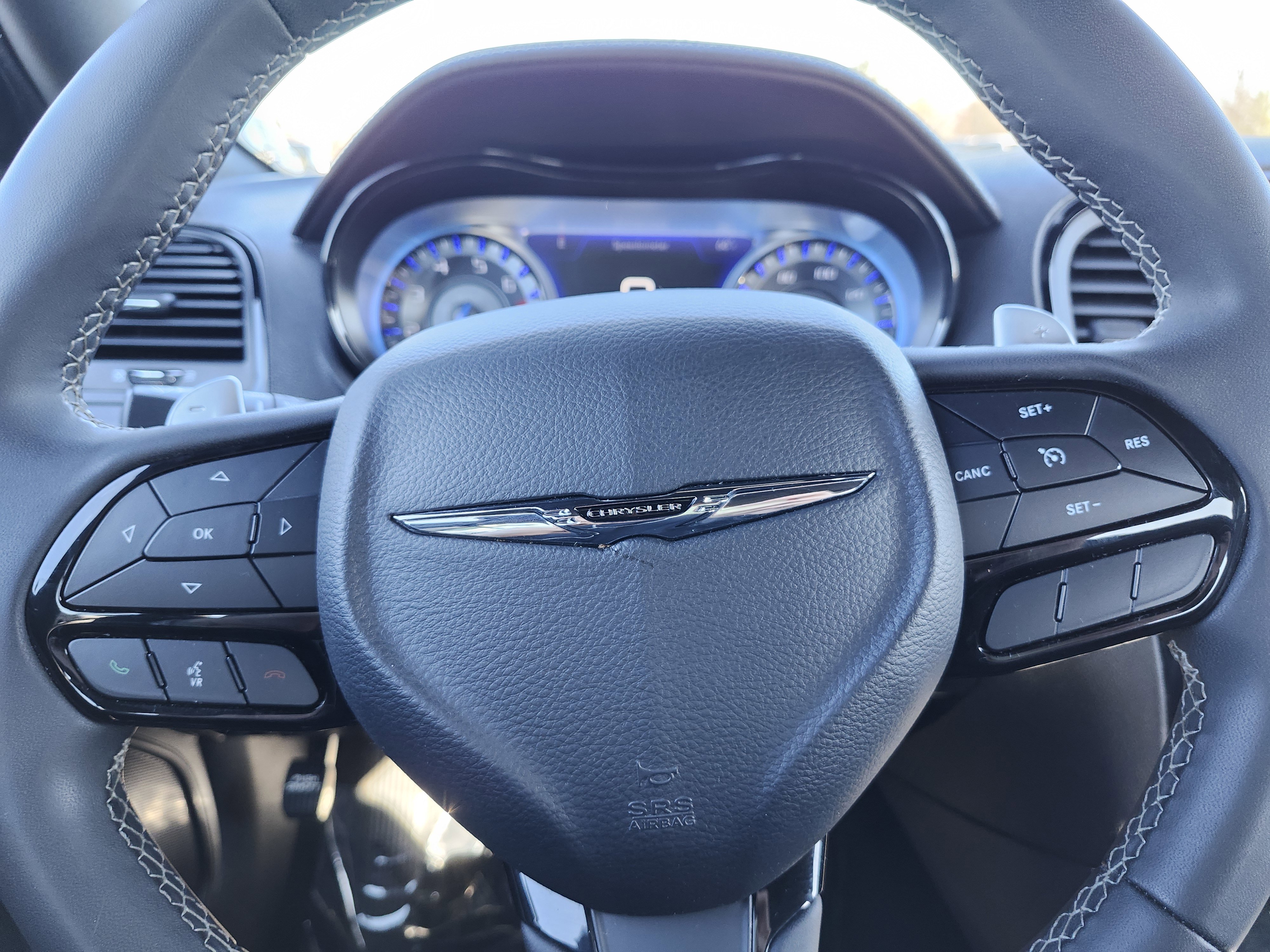 Used 2023 Chrysler 300 S image 31