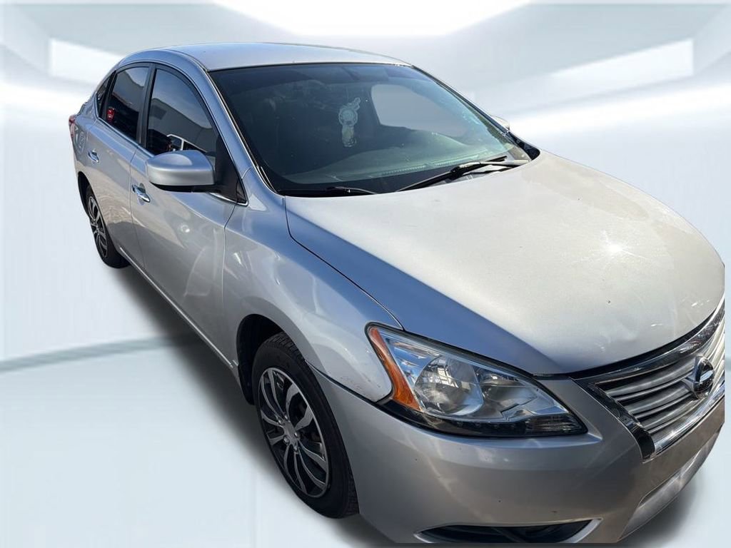 Used 2014 Nissan Sentra S image 5