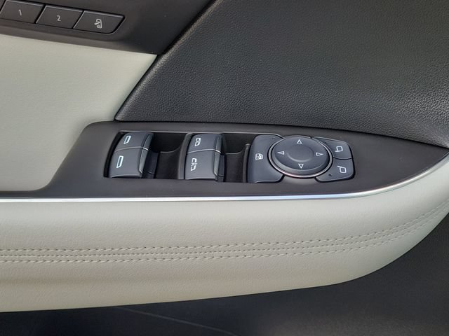Used 2024 Buick Envision Avenir AWD/4WD image 17